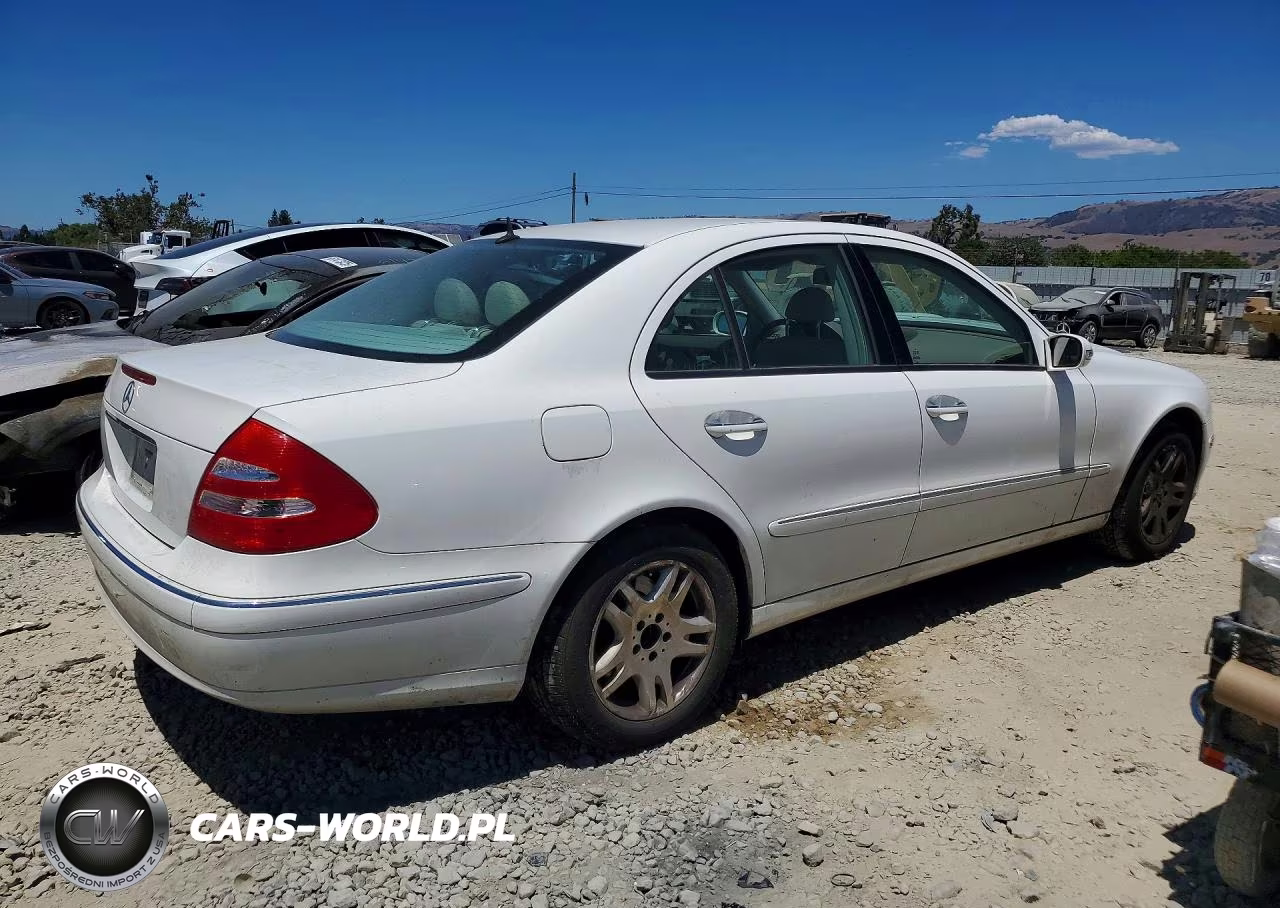 2004 Mercedes-Benz E 320 VIN:WDBUF65J14A509047 - 3