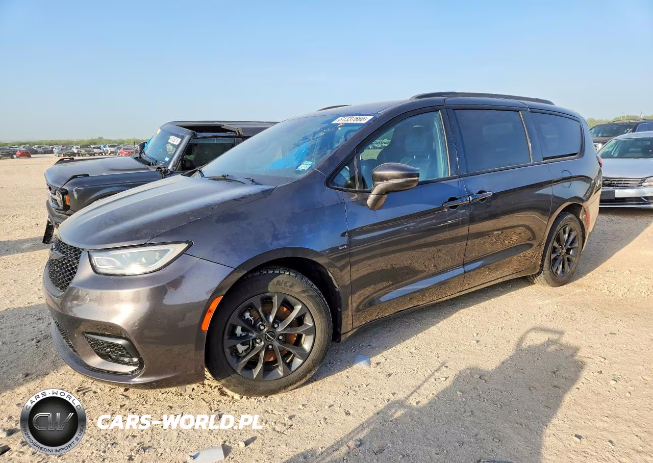 2021 Chrysler Pacifica Touring L
