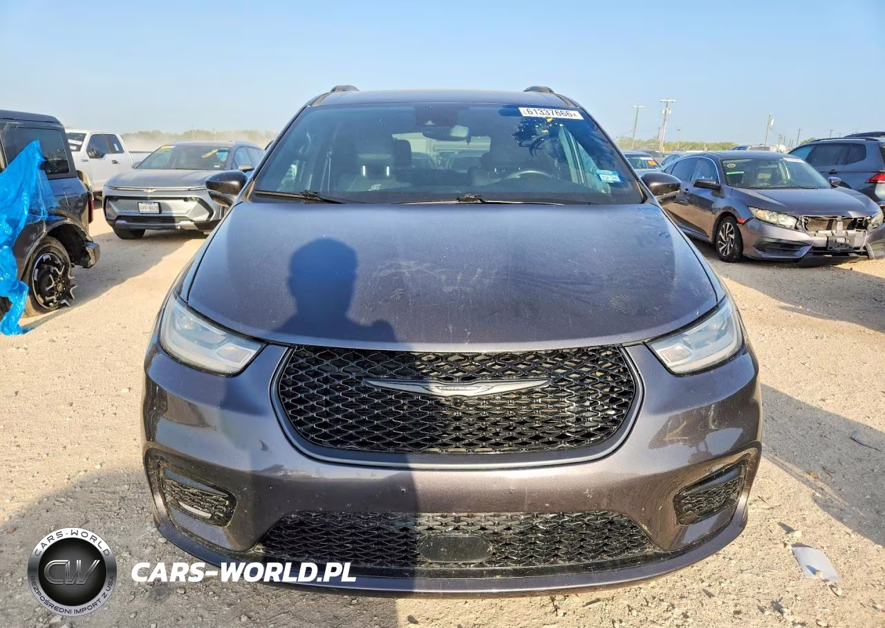 2021 Chrysler Pacifica Touring L VIN:2C4RC1BG2MR572200 - 5