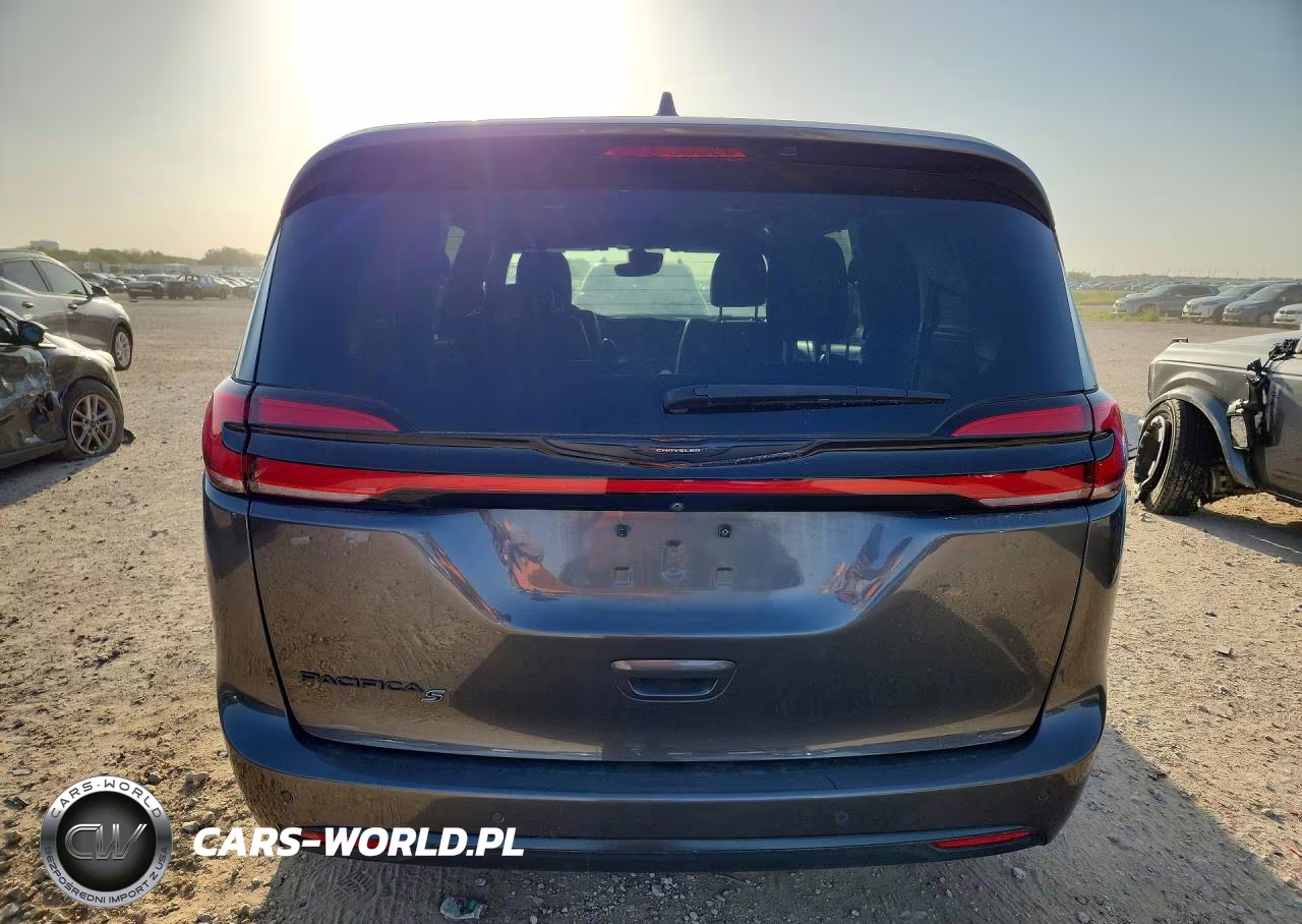2021 Chrysler Pacifica Touring L VIN:2C4RC1BG2MR572200 - 6