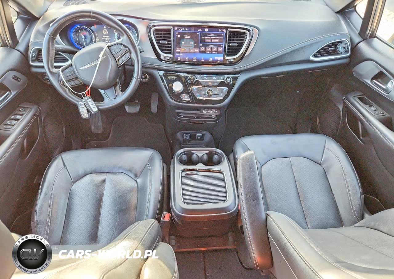 2021 Chrysler Pacifica Touring L VIN:2C4RC1BG2MR572200 - 8