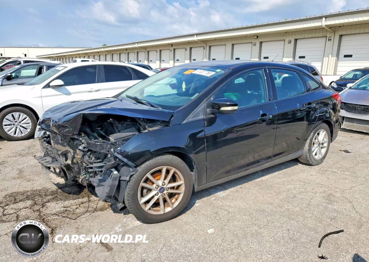 2016 Ford Focus Se VIN:1FADP3F24GL359048 - 1