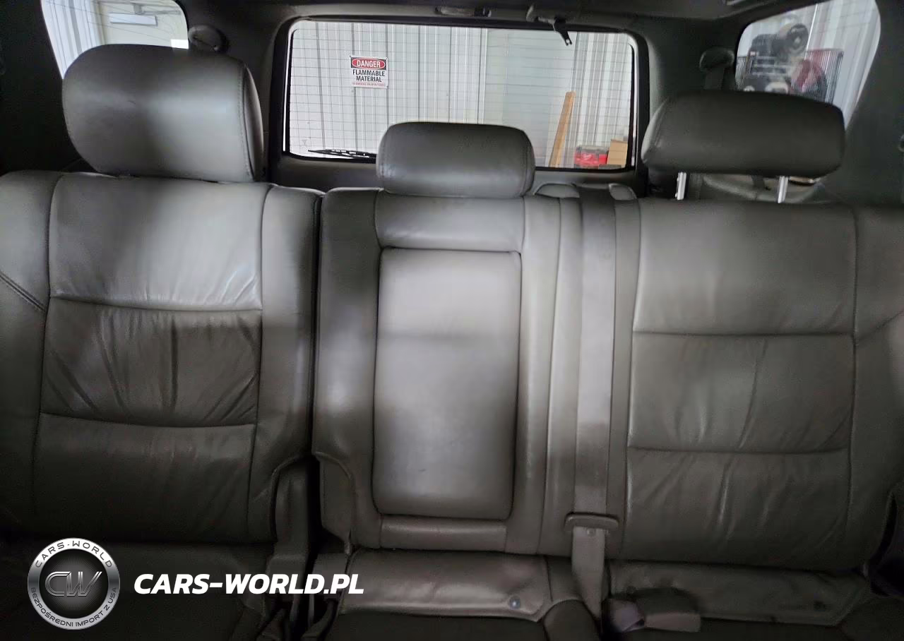 2007 Toyota Sequoia Sr5 VIN:5TDBT44A97S280017 - 10