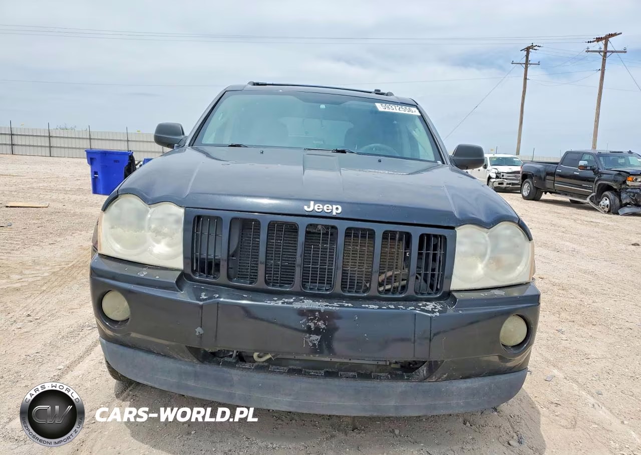 2007 Jeep Grand Cherokee Laredo VIN:1J8HR48P67C615896 - 5