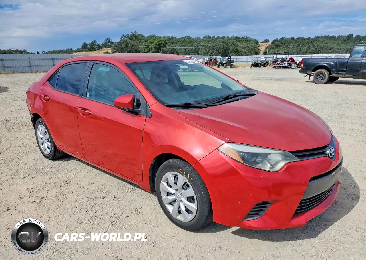 2016 Toyota Corolla Le VIN:5YFBURHE4GP384818 - 4