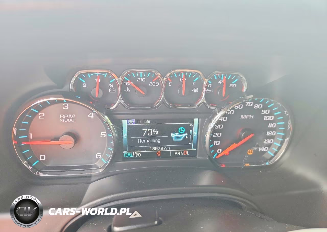 2019 Chevrolet Tahoe K1500 Lt VIN:1GNSKBKC9KR289715 - 9