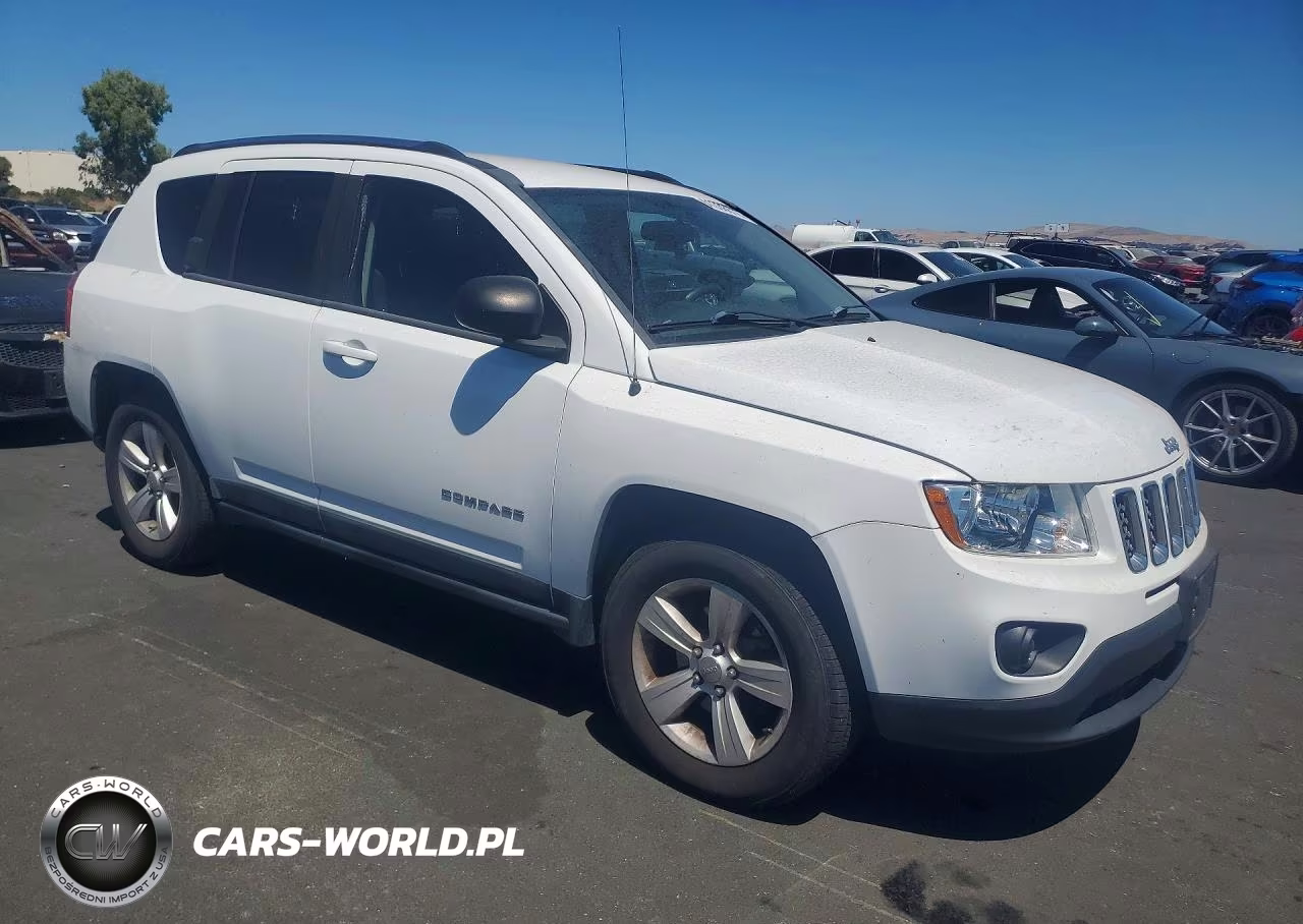 2011 Jeep Compass Sport VIN:1J4NT1FA2BD195592 - 4