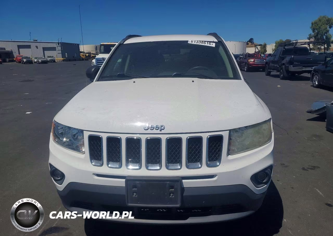 2011 Jeep Compass Sport VIN:1J4NT1FA2BD195592 - 5