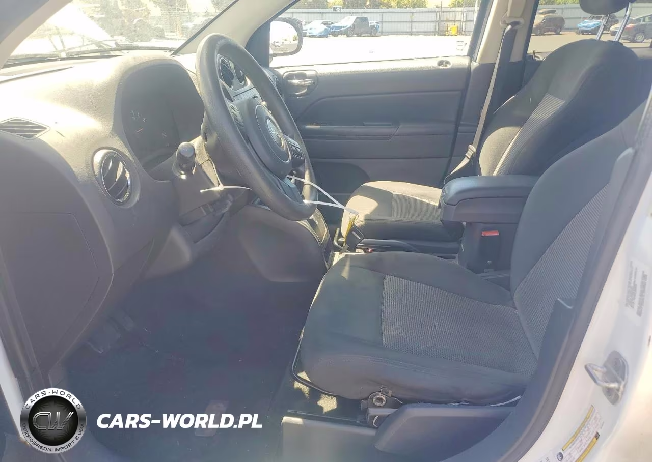 2011 Jeep Compass Sport VIN:1J4NT1FA2BD195592 - 7