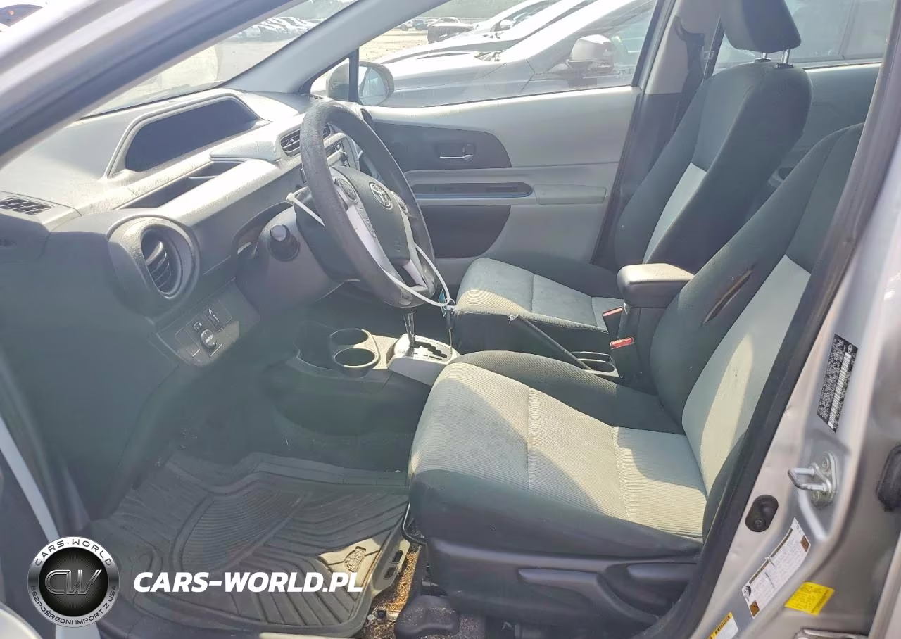 2012 Toyota Prius C Two VIN:JTDKDTB39C1527426 - 7