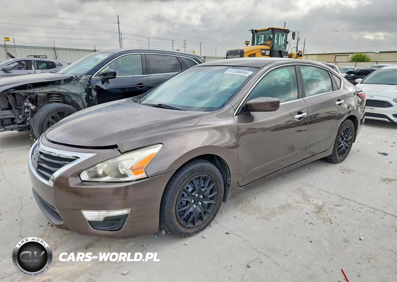 2014 Nissan Altima 2.5 S – zdjęcie 1 z 12