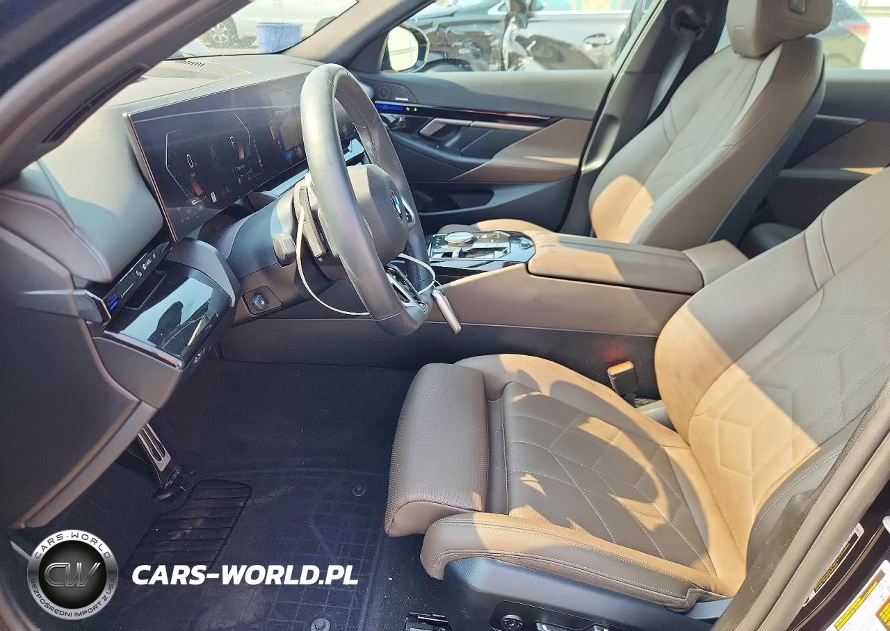2025 BMW 530 Xi VIN:WBA53FJ01SCT27195 - 7