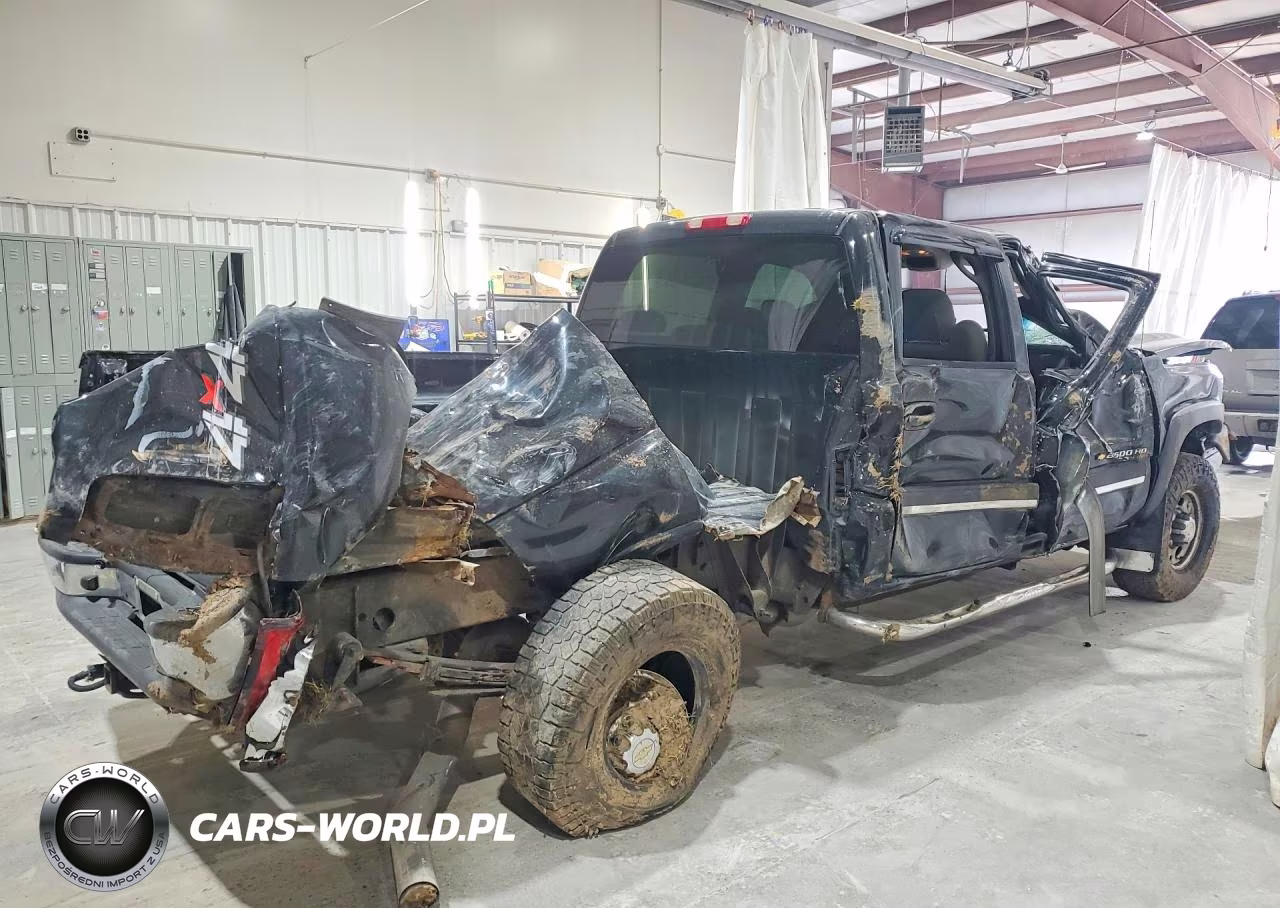 2006 Chevrolet Silverado K2500 Heavy Duty VIN:1GCHK23246F101294 - 3