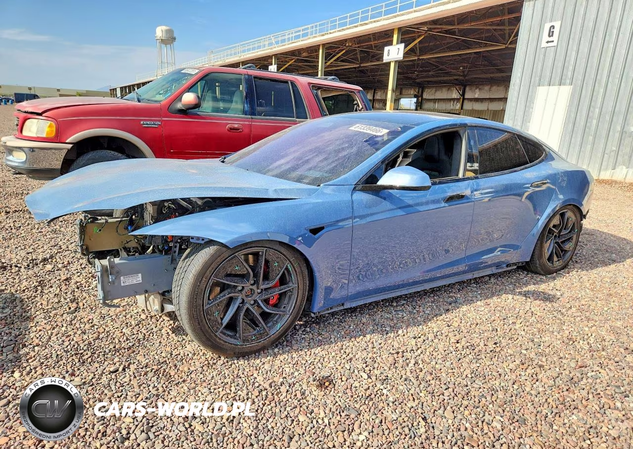 2026 Tesla Model S – zdjęcie 1 z 12