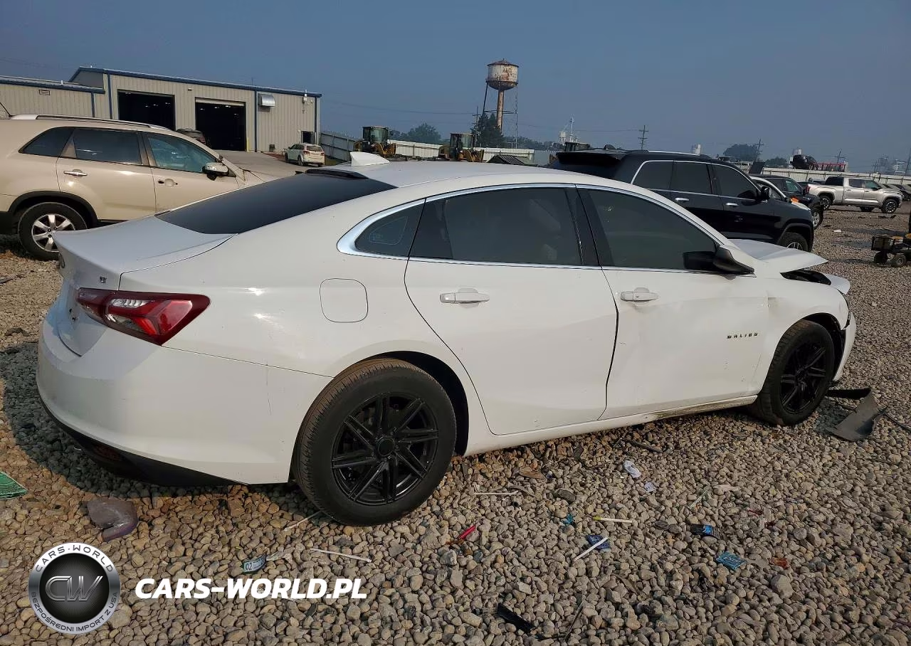 2020 Chevrolet Malibu Lt VIN:1G1ZD5STXLF029418 - 3