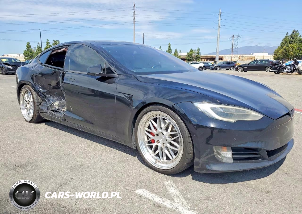 2016 Tesla Model S VIN:5YJSA1E42GF171822 - 4