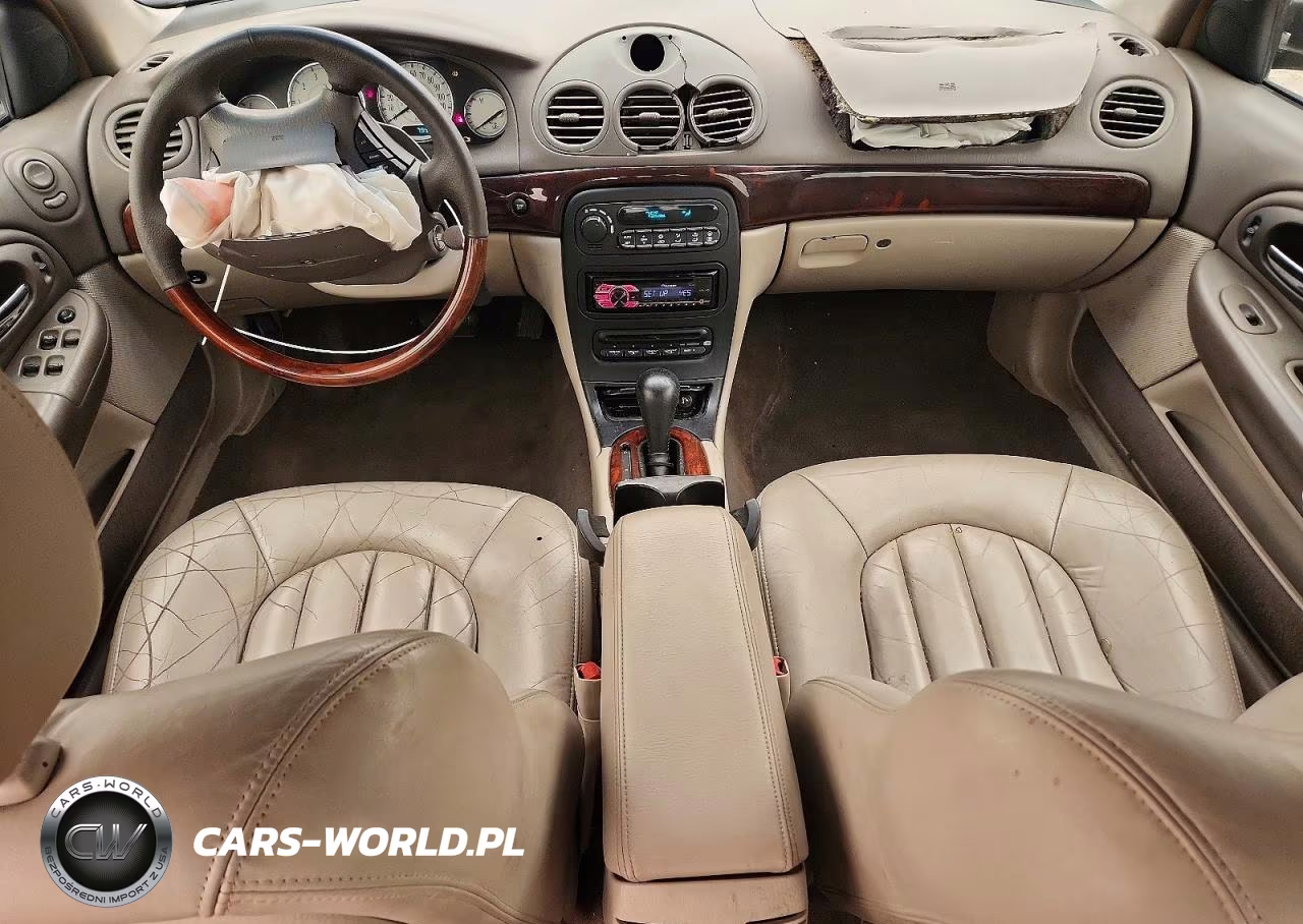 2002 Chrysler Concorde Limited VIN:2C3AD56G22H120055 - 8