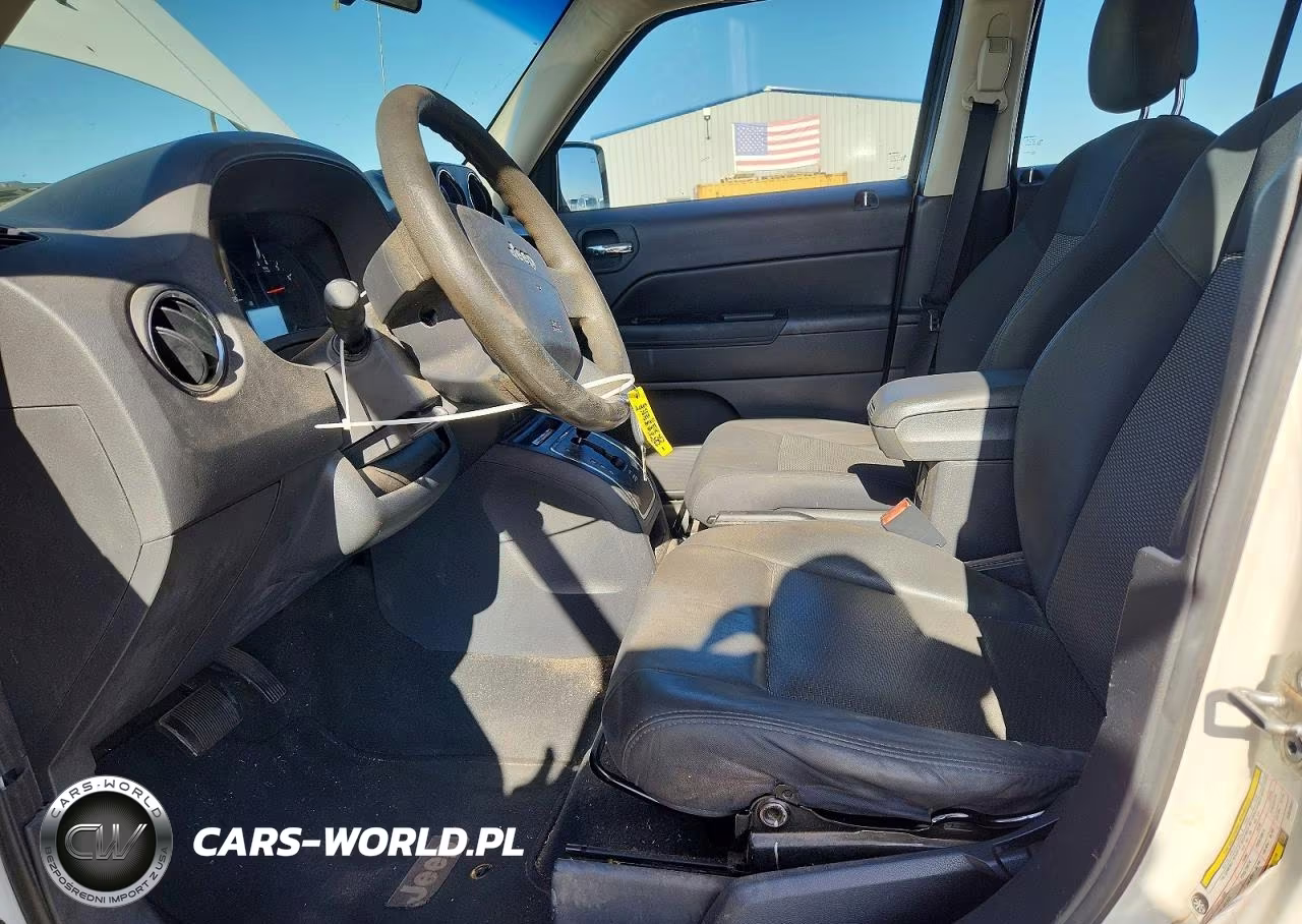 2010 Jeep Patriot Sport VIN:1J4NT2GB7AD546041 - 7