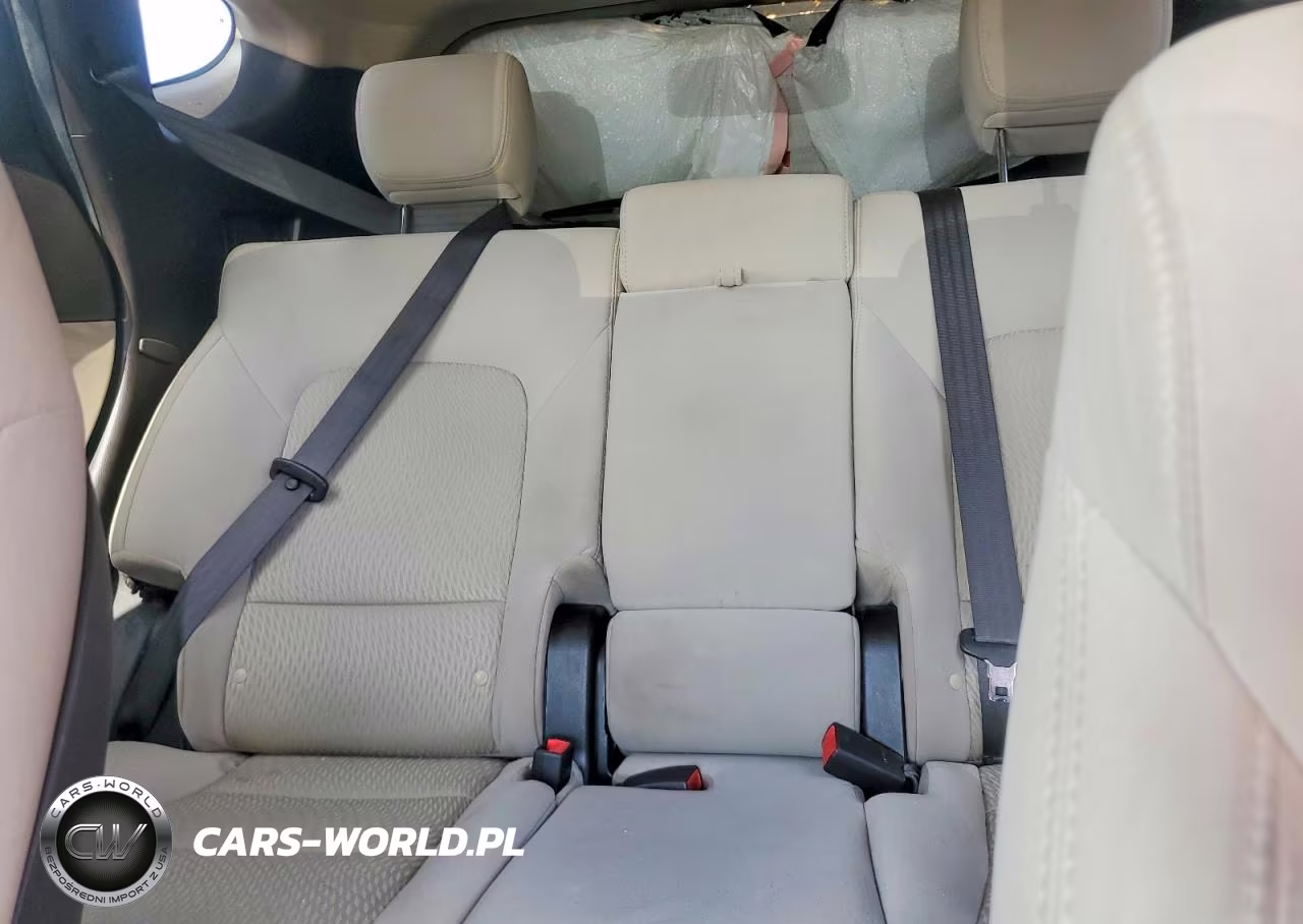 2018 Hyundai Santa Fe Sport 2.4L VIN:5NMZT3LB7JH066561 - 10