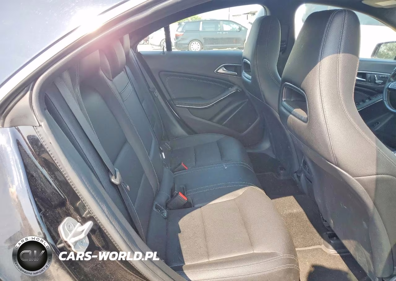 2018 Mercedes-Benz Cla 250 4Matic VIN:WDDSJ4GB9JN610252 - 10
