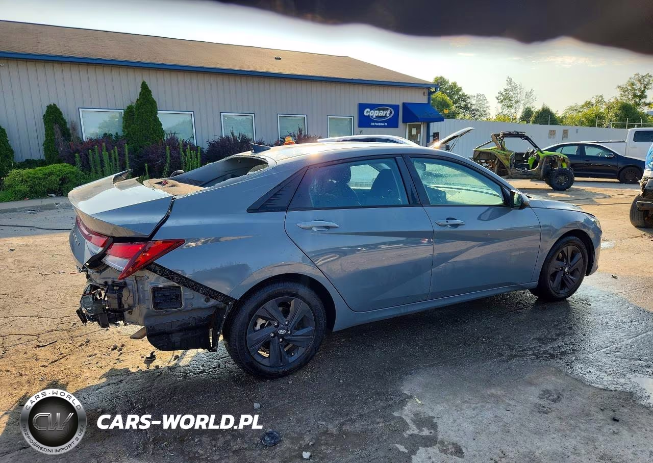 2021 Hyundai Elantra Sel VIN:KMHLM4AG2MU159472 - 3