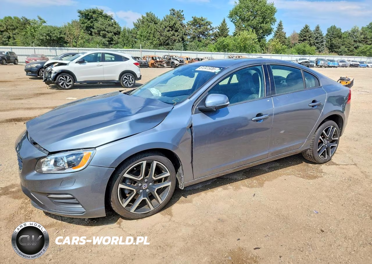 2018 Volvo S60 Dynamic – zdjęcie 1 z 12