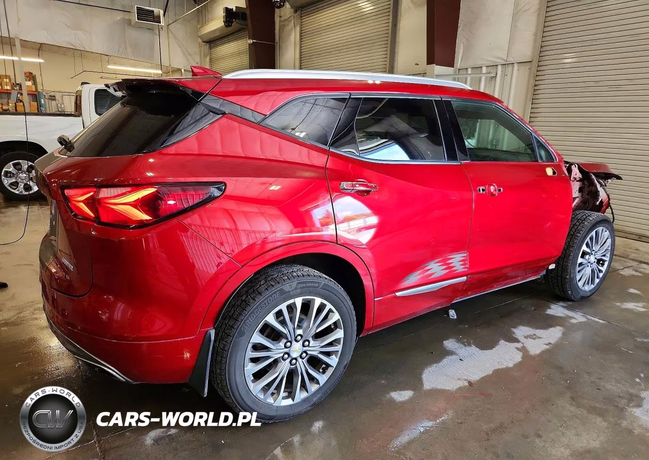 2021 Chevrolet Blazer Premier VIN:3GNKBLRS4MS558948 - 3