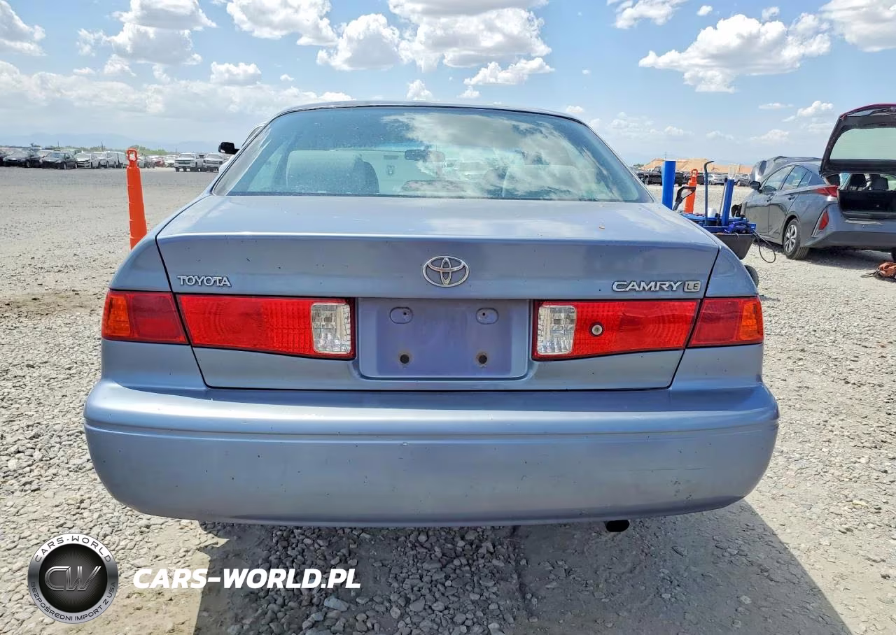 2000 Toyota Camry Le VIN:4T1BG22K8YU704963 - 6