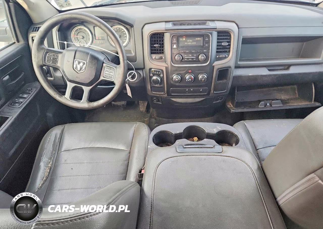 2019 Ram 1500 Classic Tradesman VIN:1C6RR6FT4KS602559 - 8