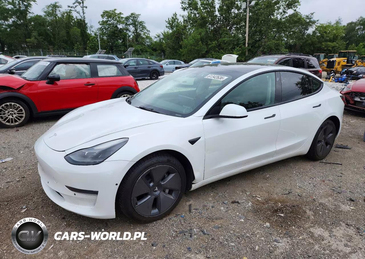 2023 Tesla Model 3 – zdjęcie 1 z 13