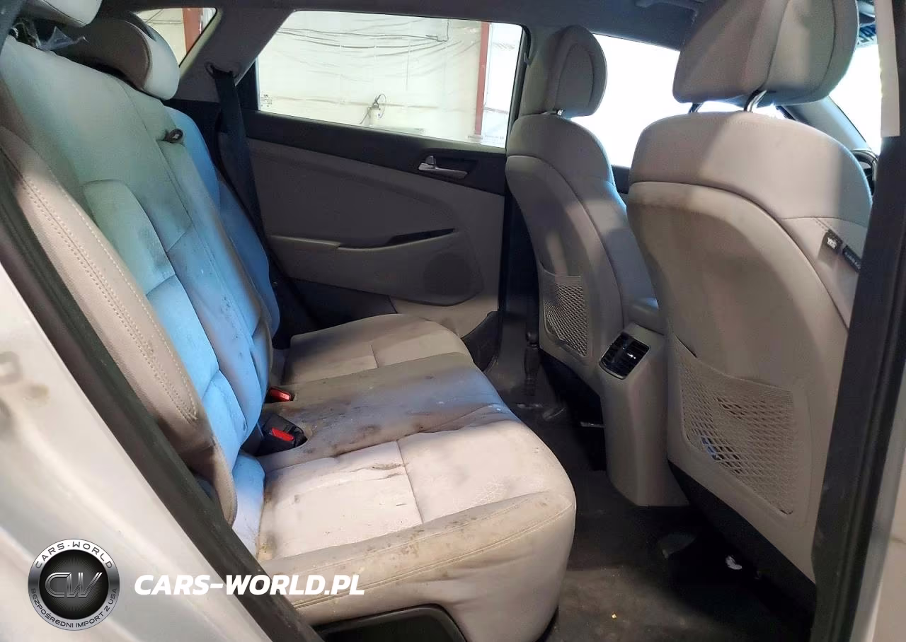 2017 Hyundai Tucson Sport VIN:KM8J3CA27HU515736 - 11
