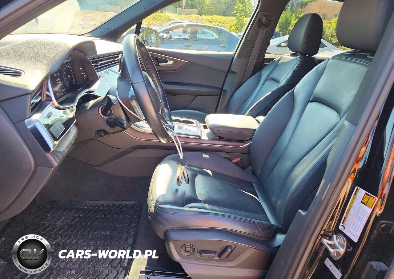 2020 Audi Q7 Premium Plus VIN:WA1LXAF73LD002562 - 7
