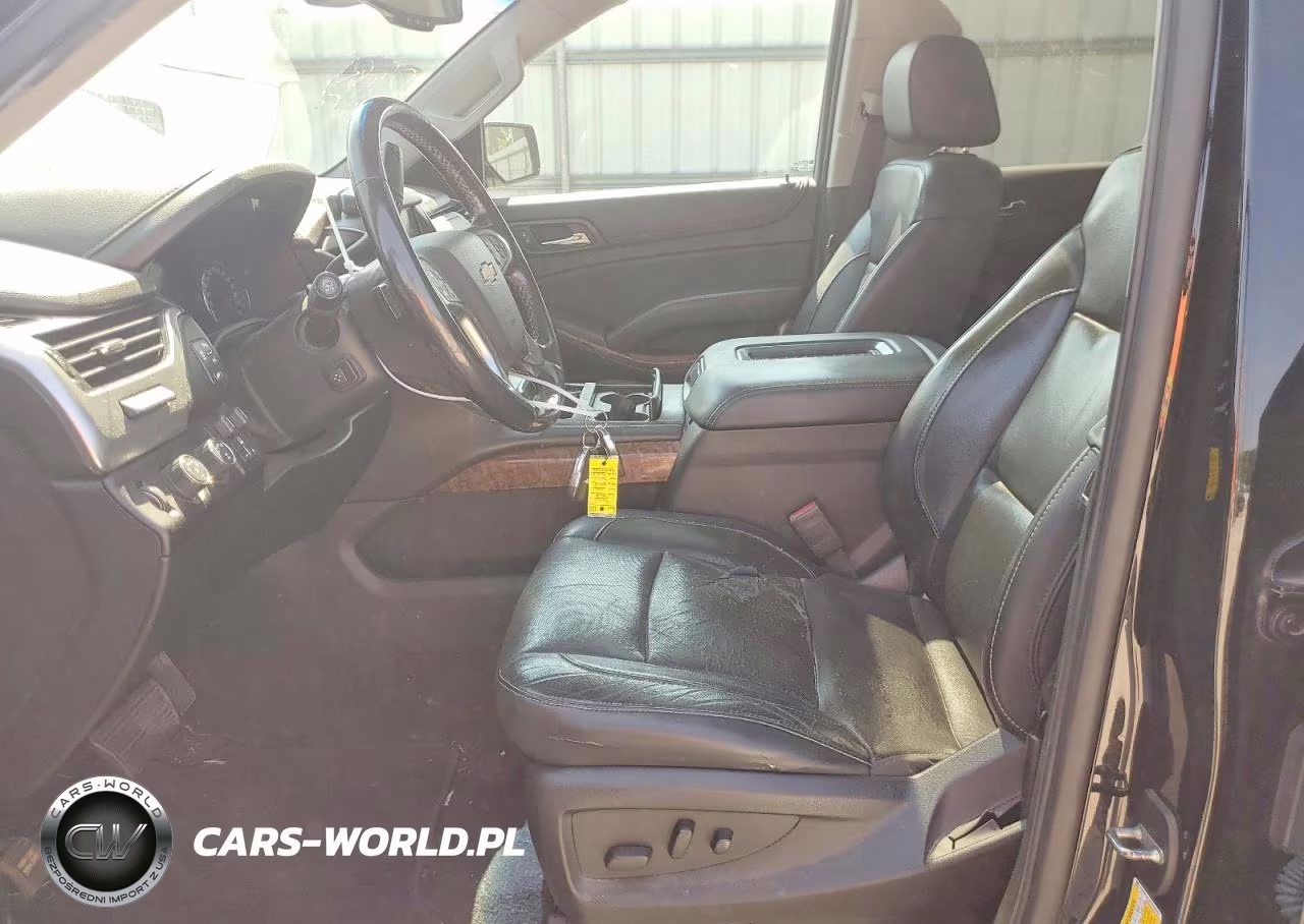 2019 Chevrolet Tahoe K1500 Premier VIN:1GNSKCKJ0KR289381 - 7