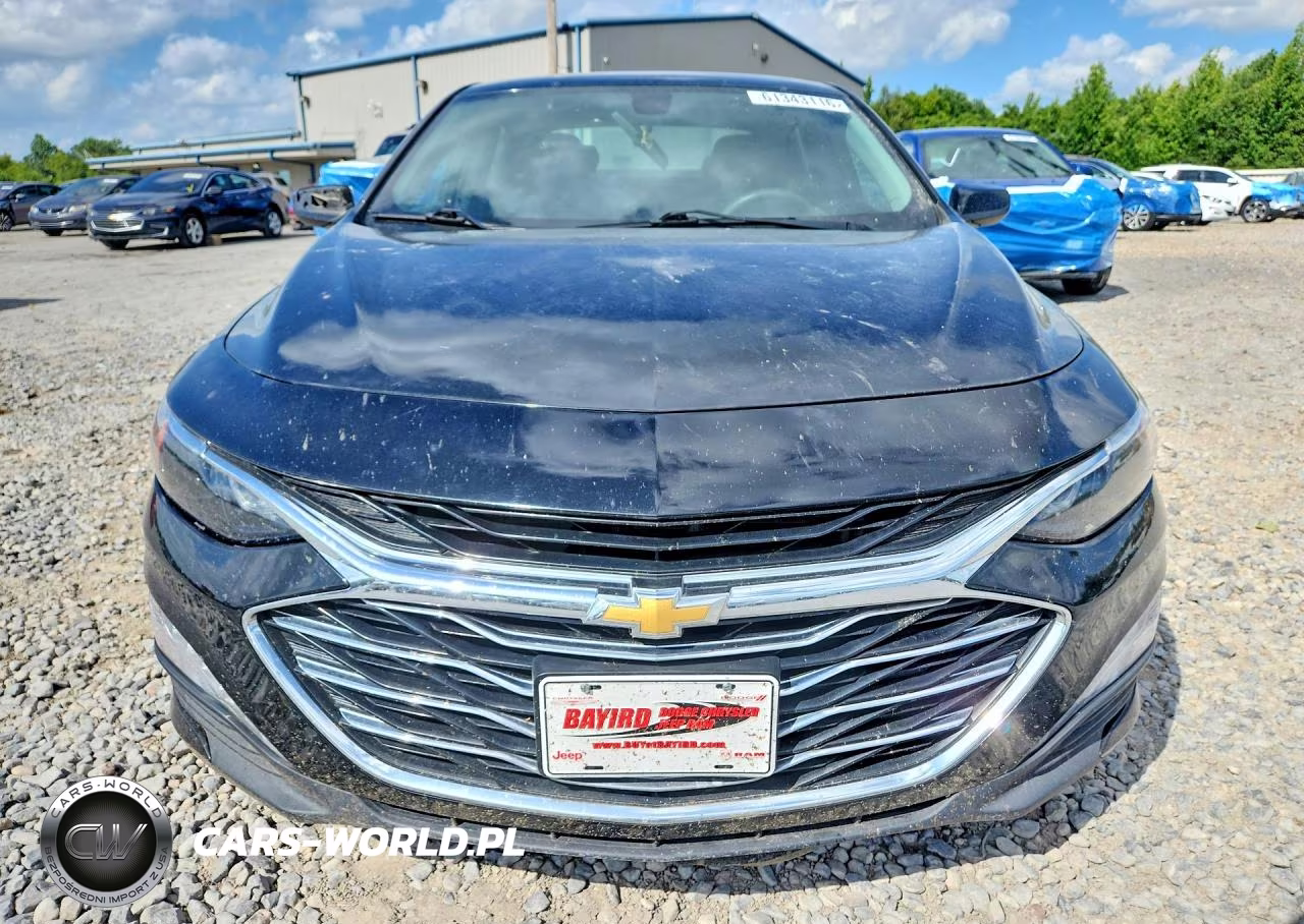 2020 Chevrolet Malibu VIN:1G1ZD5ST6LF067972 - 5
