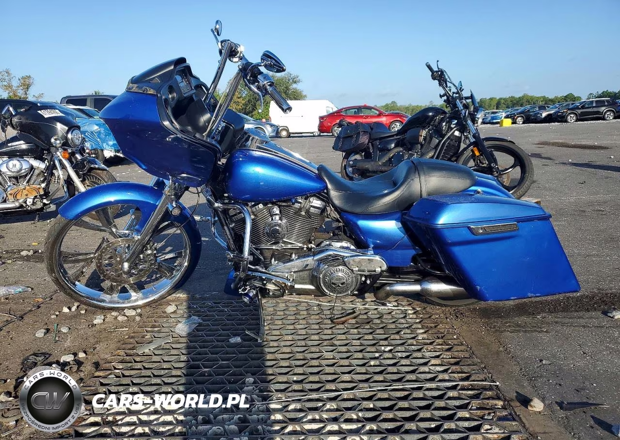 2017 Harley-Davidson Fltrx Road Glide VIN:1HD1KHC11HB633865 - 3