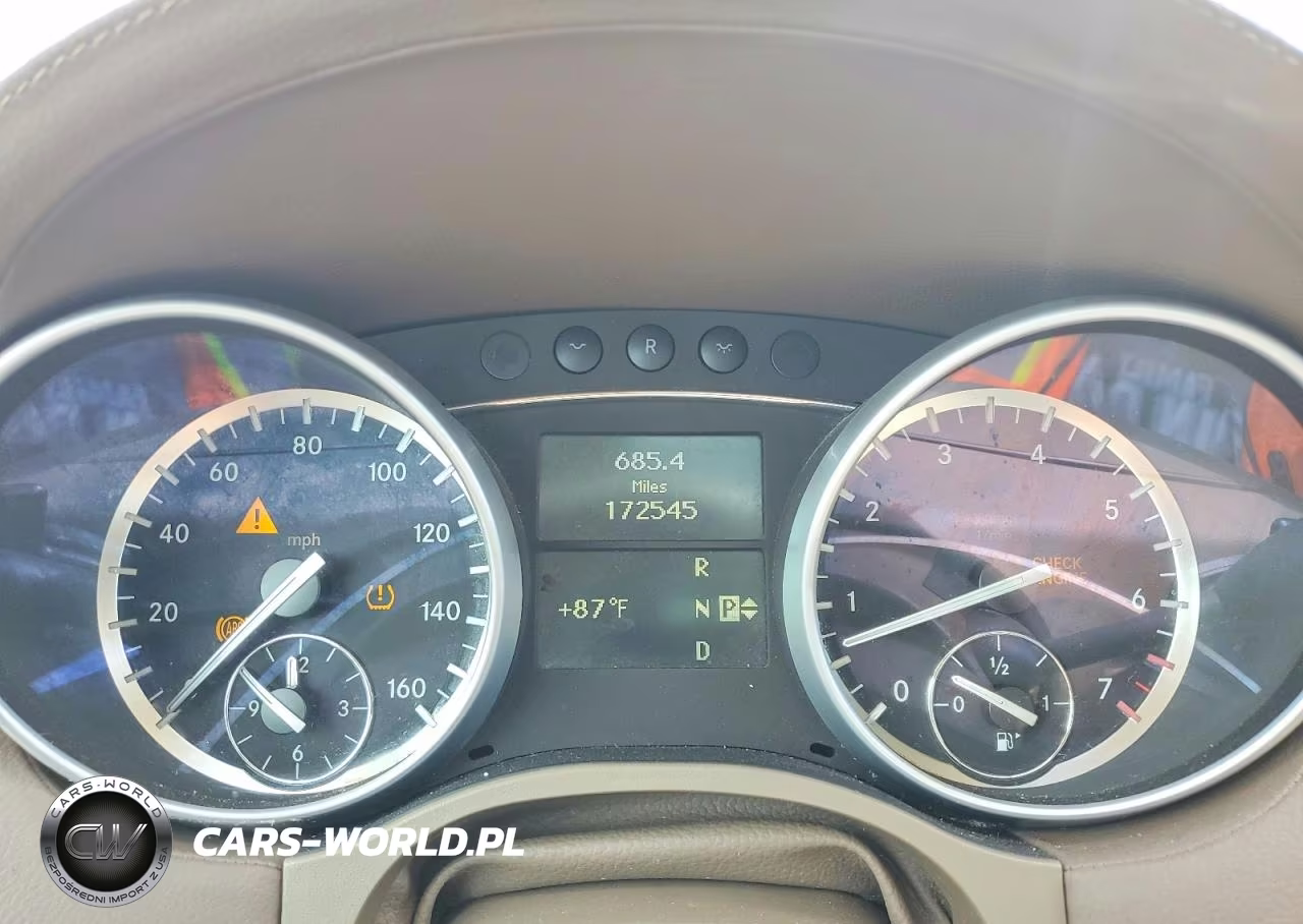 2011 Mercedes-Benz Gl450 VIN:4JGBF7BE1BA637643 - 9