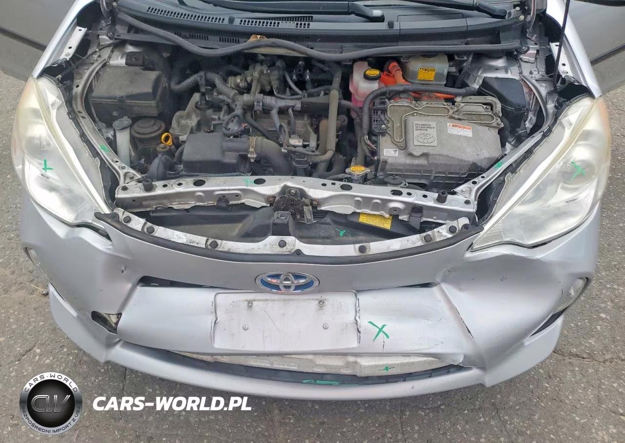 2012 Toyota Prius C Two VIN:JTDKDTB31C1004787 - 12