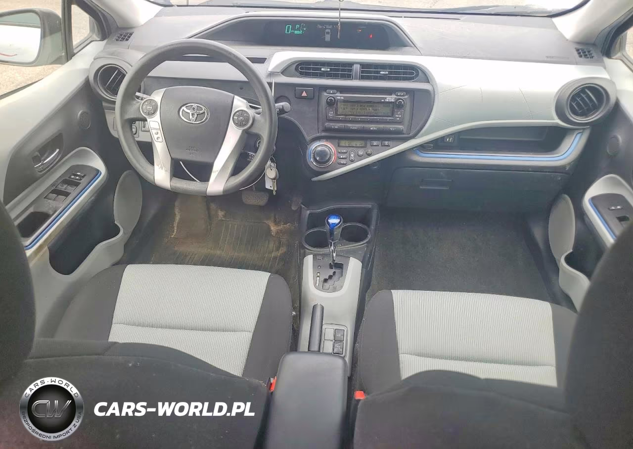 2012 Toyota Prius C Two VIN:JTDKDTB31C1004787 - 8