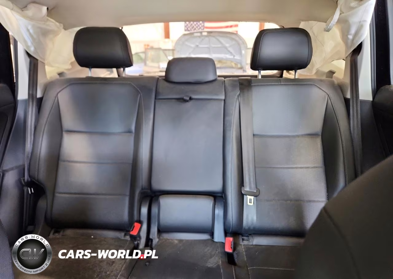 2020 Volkswagen Tiguan Sel VIN:3VV2B7AXXLM137621 - 10