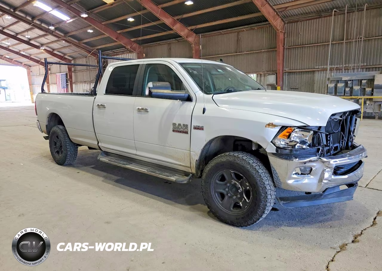 2017 Ram 2500 Slt VIN:3C6UR5JJ1HG636016 - 4