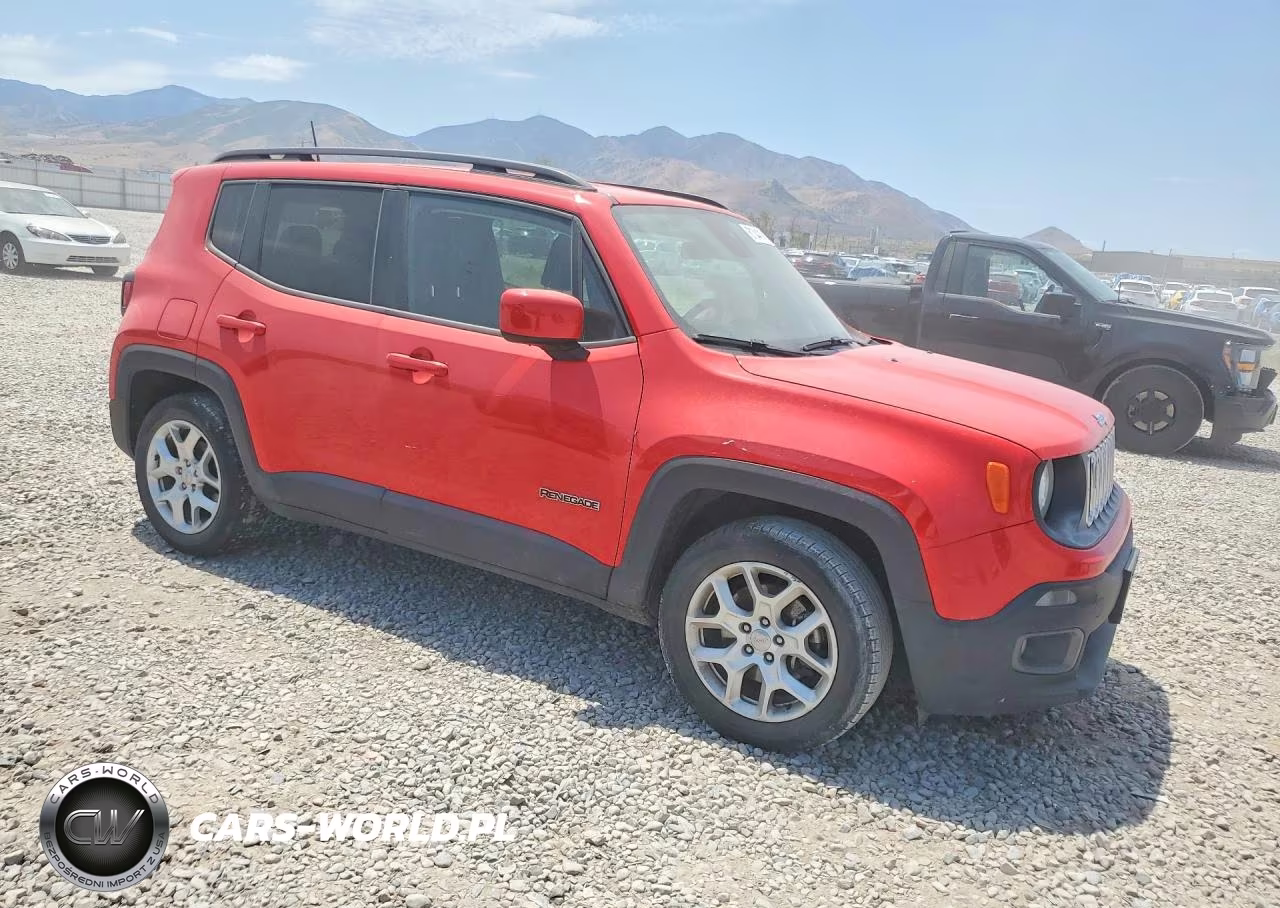 2018 Jeep Renegade Latitude VIN:ZACCJABB2JPH97362 - 4