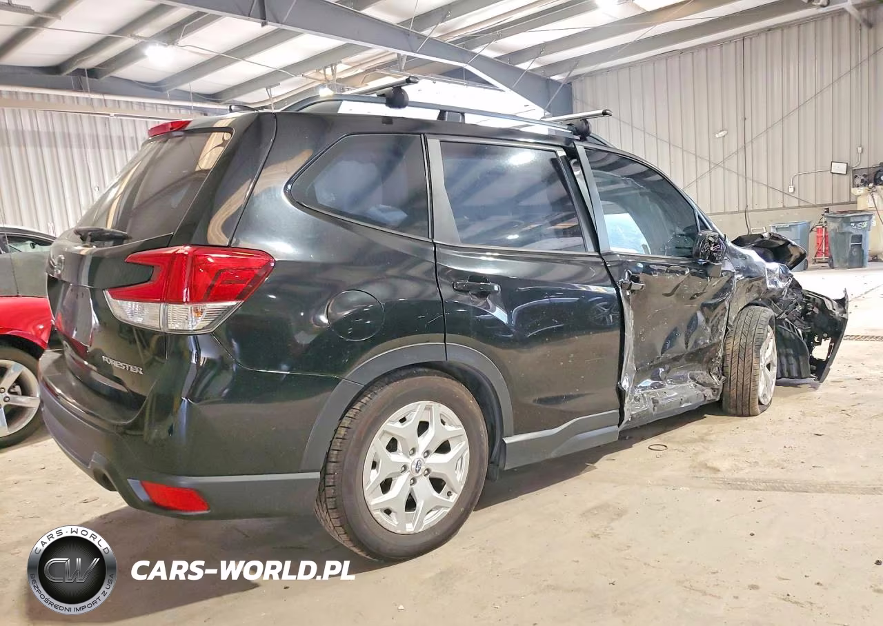 2020 Subaru Forester VIN:JF2SKADCXLH418067 - 3