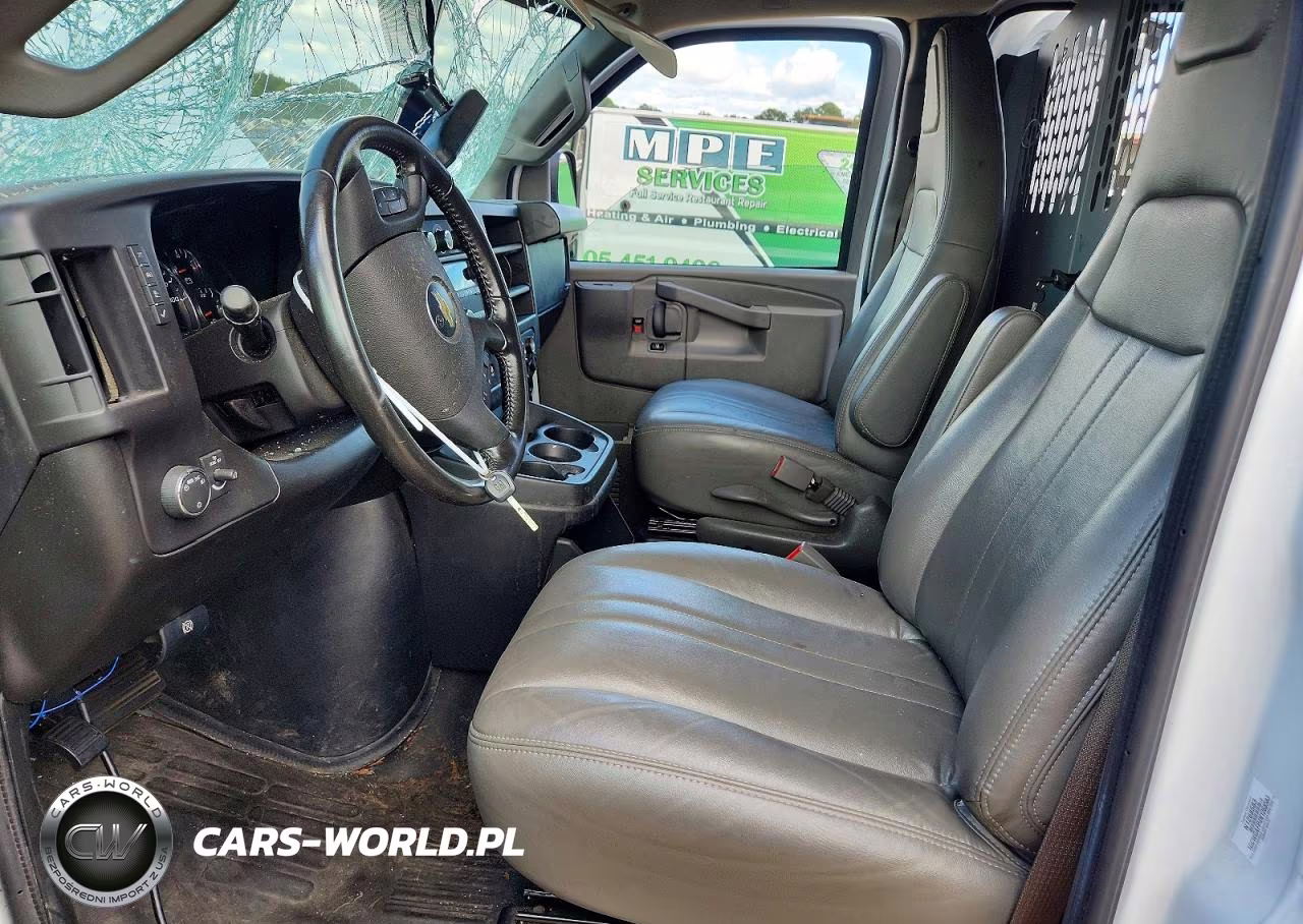 2022 Chevrolet Express G2500 VIN:1GCWGAFP4N1268583 - 7
