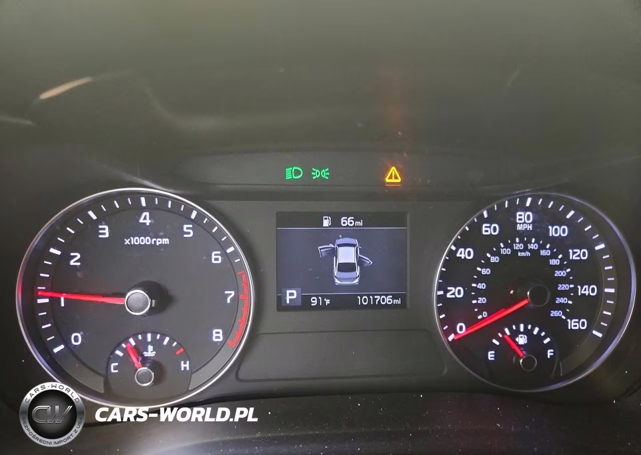 2020 Kia Forte Lxs VIN:3KPF24AD7LE209633 - 9
