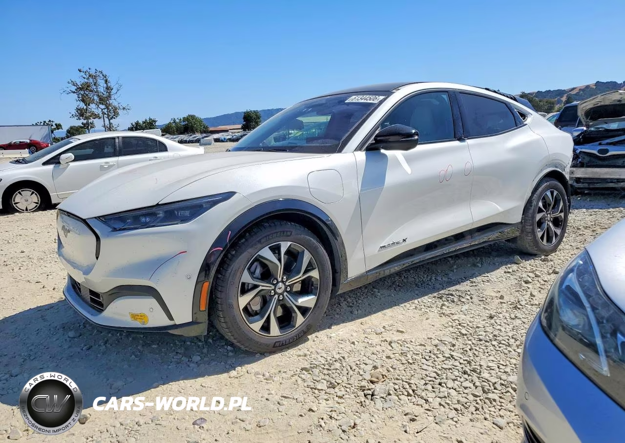 2021 Ford Mustang Mach-E Premium