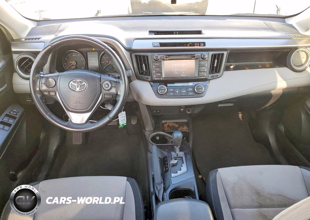 2017 Toyota Rav4 Xle VIN:JTMWFREV9HD097513 - 8