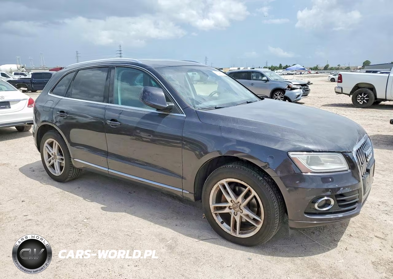 2014 Audi Q5 Premium Plus VIN:WA1LFAFP1EA076246 - 4