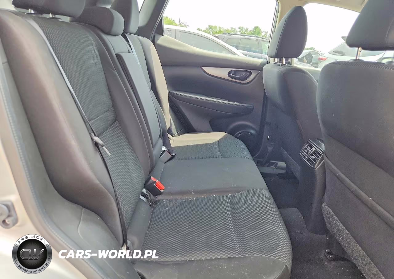 2019 Nissan Rogue Sport S VIN:JN1BJ1CRXKW624896 - 11