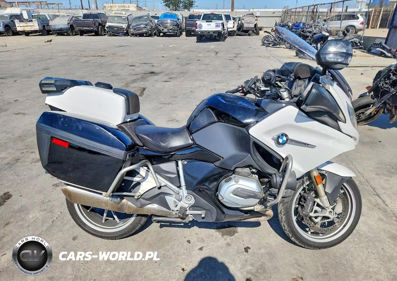2016 BMW R1200 Rt – zdjęcie 1 z 9