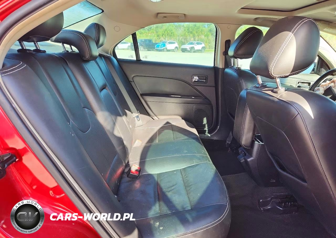2012 Ford Fusion Hybrid VIN:3FADP0L34CR196988 - 10